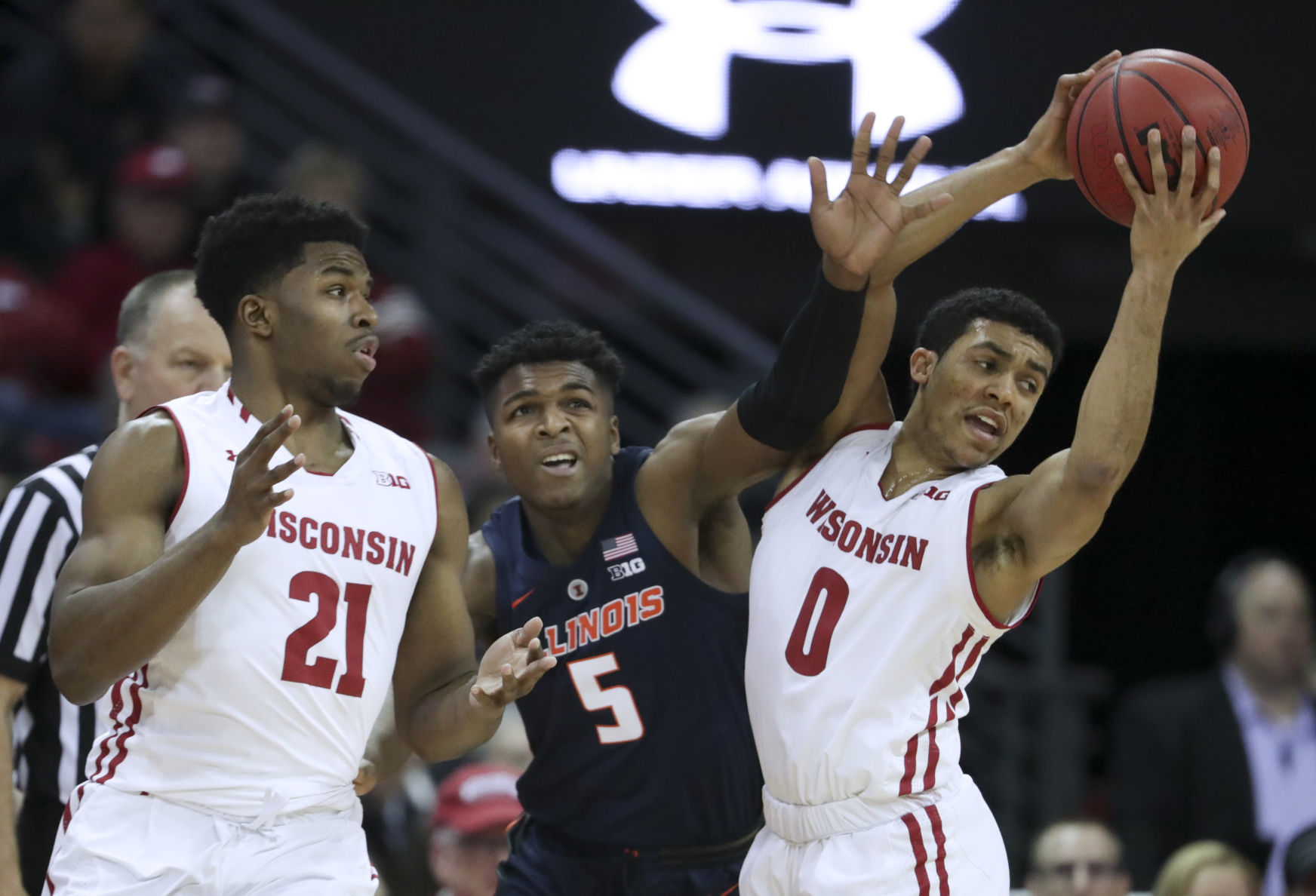 Badgers 64, Fighting Illini 58